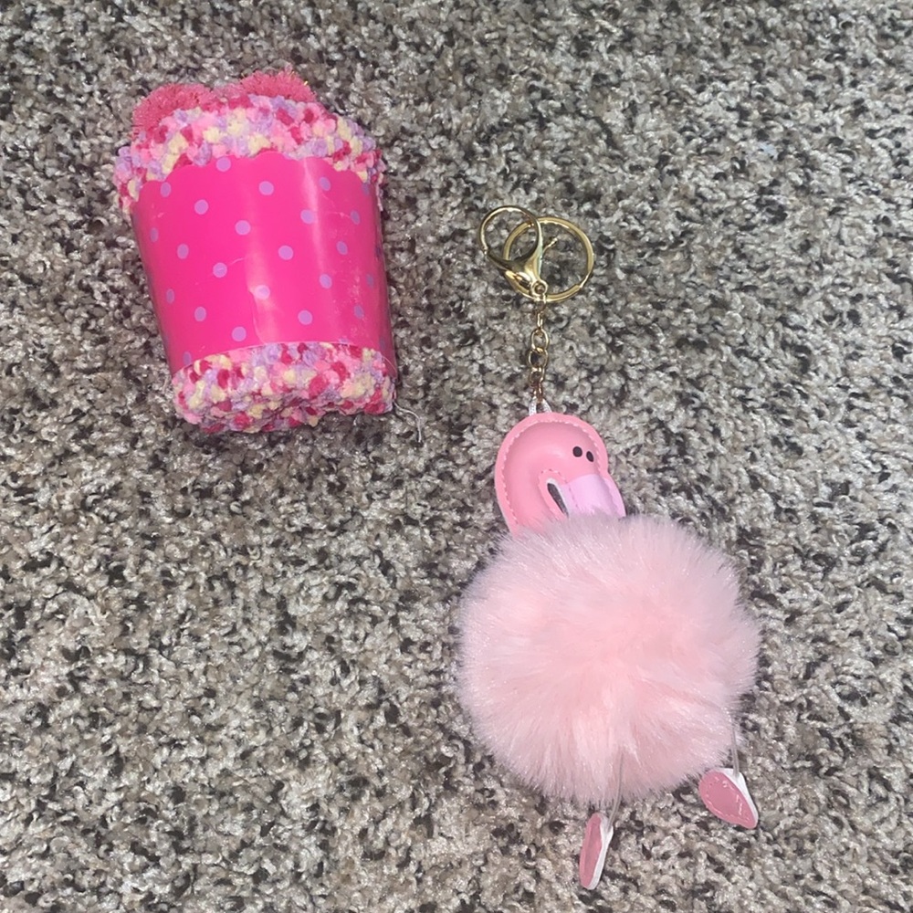 💋Brand New Pink Beauty and Relaxation 11 piece Set! - Picture 8 of 10